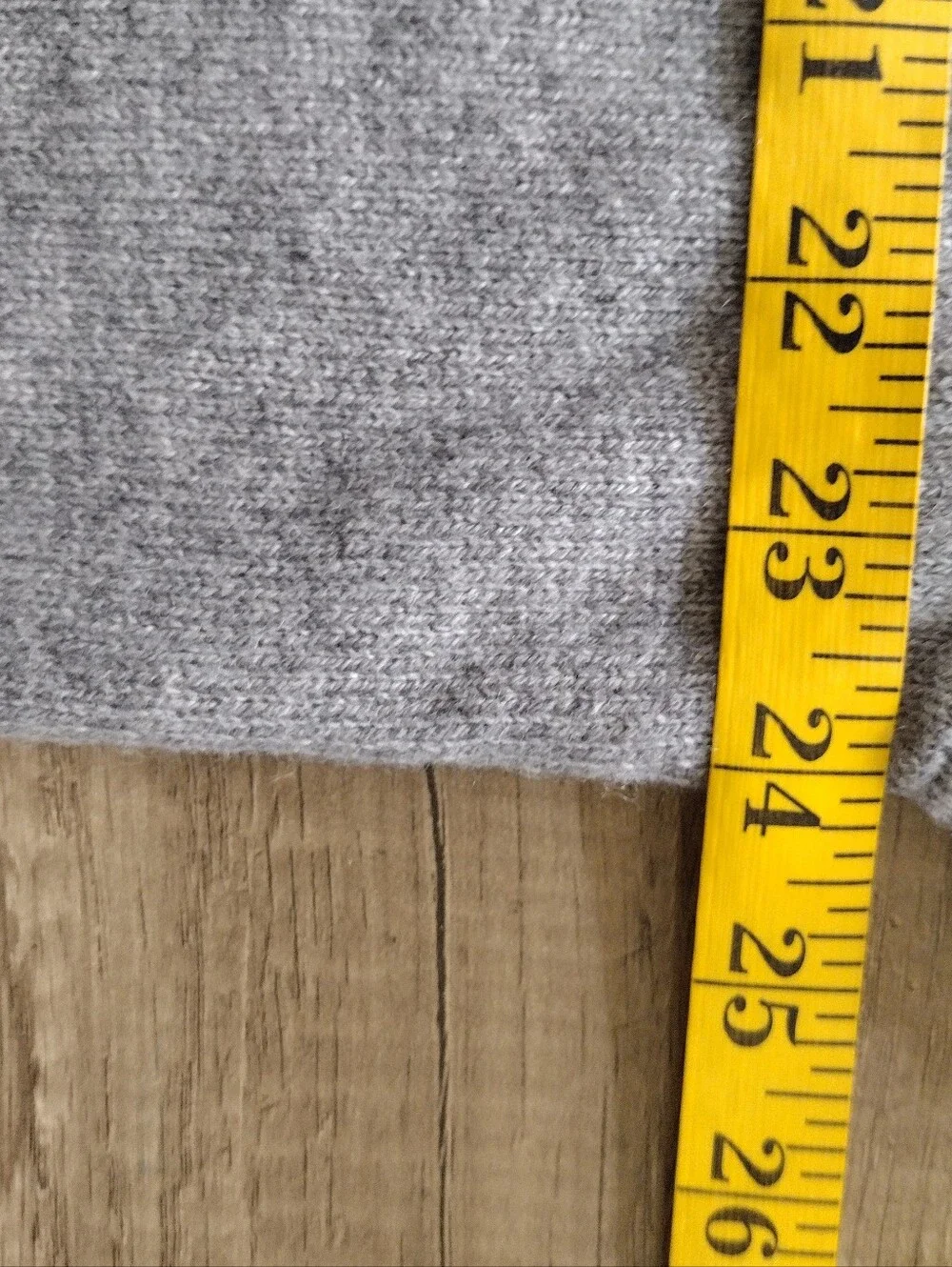 J.Crew Factory Crewneck Skweater in Supersoft Lambswool Blend Size L Style AA027